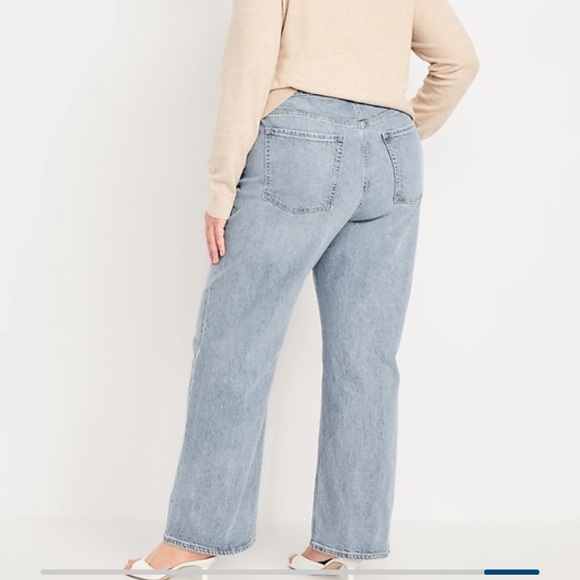 Women's extra high-rise wide leg ripped light wash jeans - Picture 4 of 5